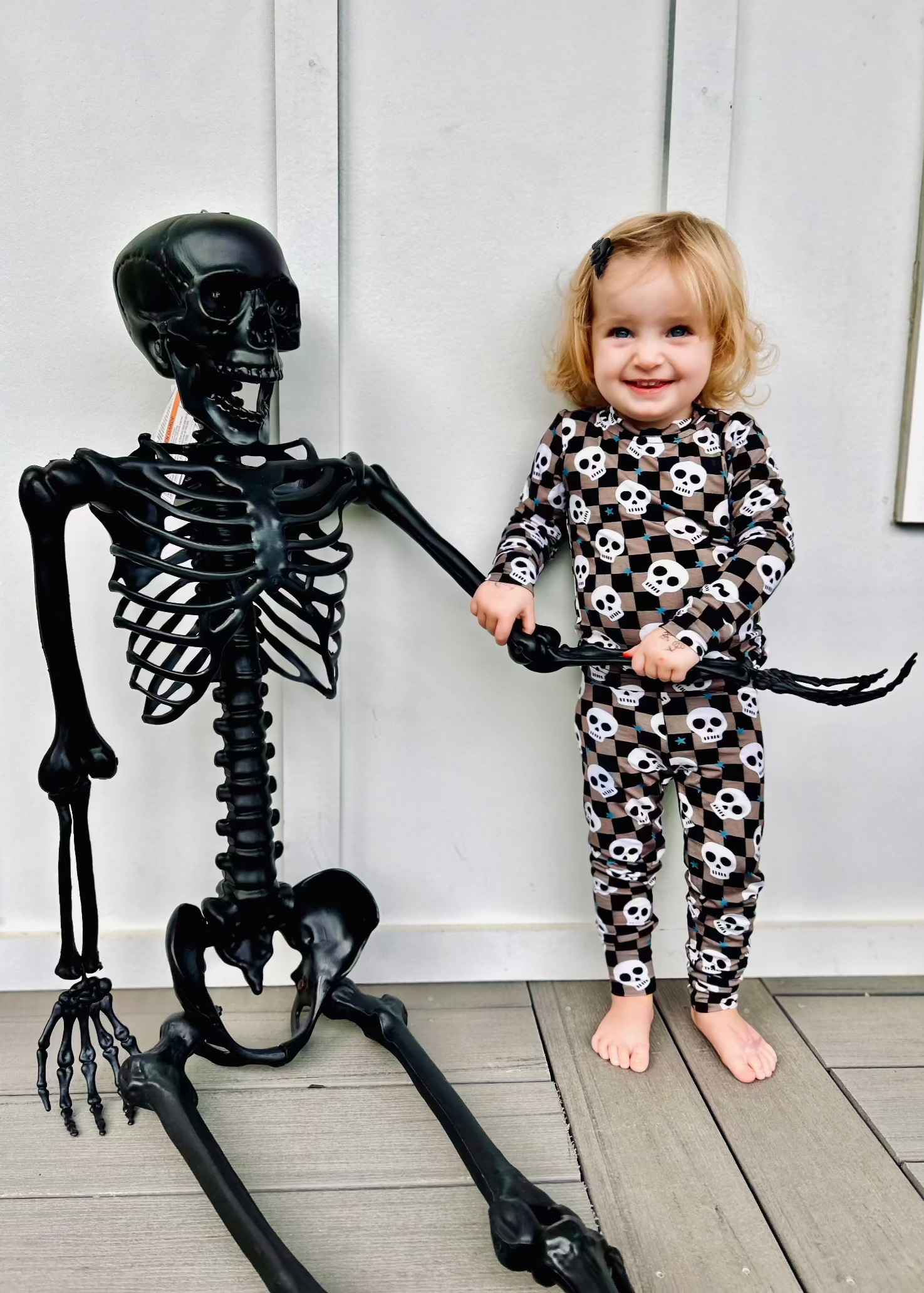 Spooky Skull Bamboo Pajamas for Kids - Soft & Sustainable