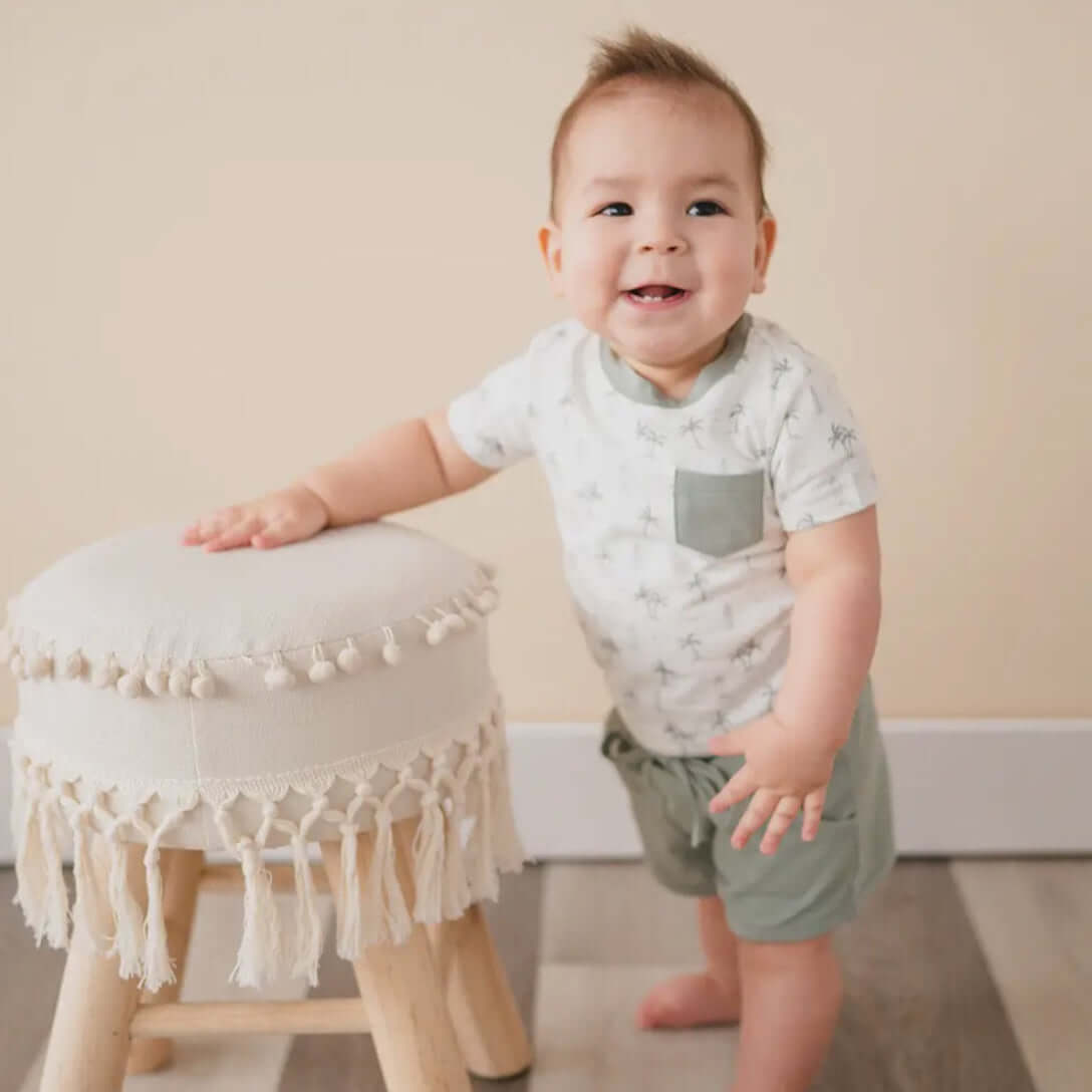 Cheerful Palm Tree T-Shirt for Babies - Playful Explorer Style