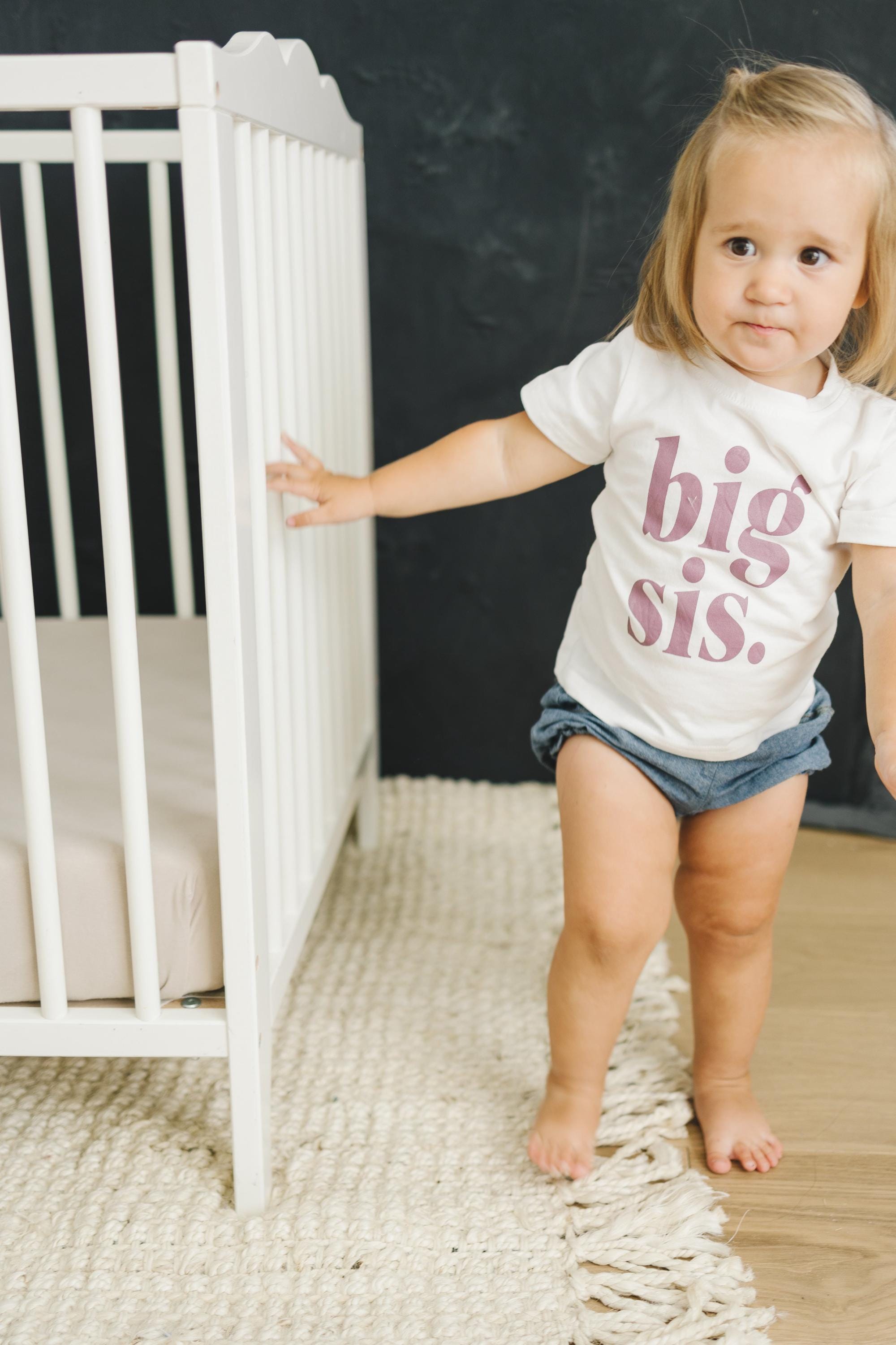 Big Sis Graphic Tee for Girls - Purple Lettering